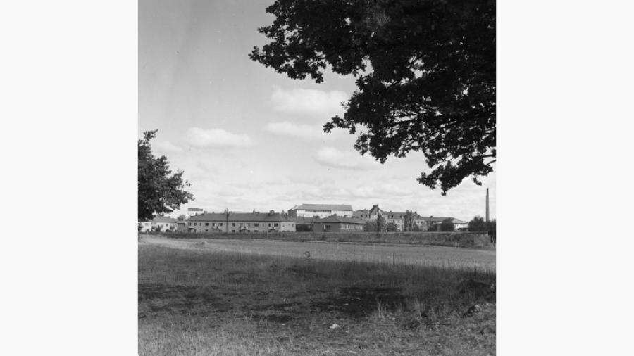 Kvarteret Skålen från Läkargatan 1949 Foto: Eskilstuna stadsarkiv